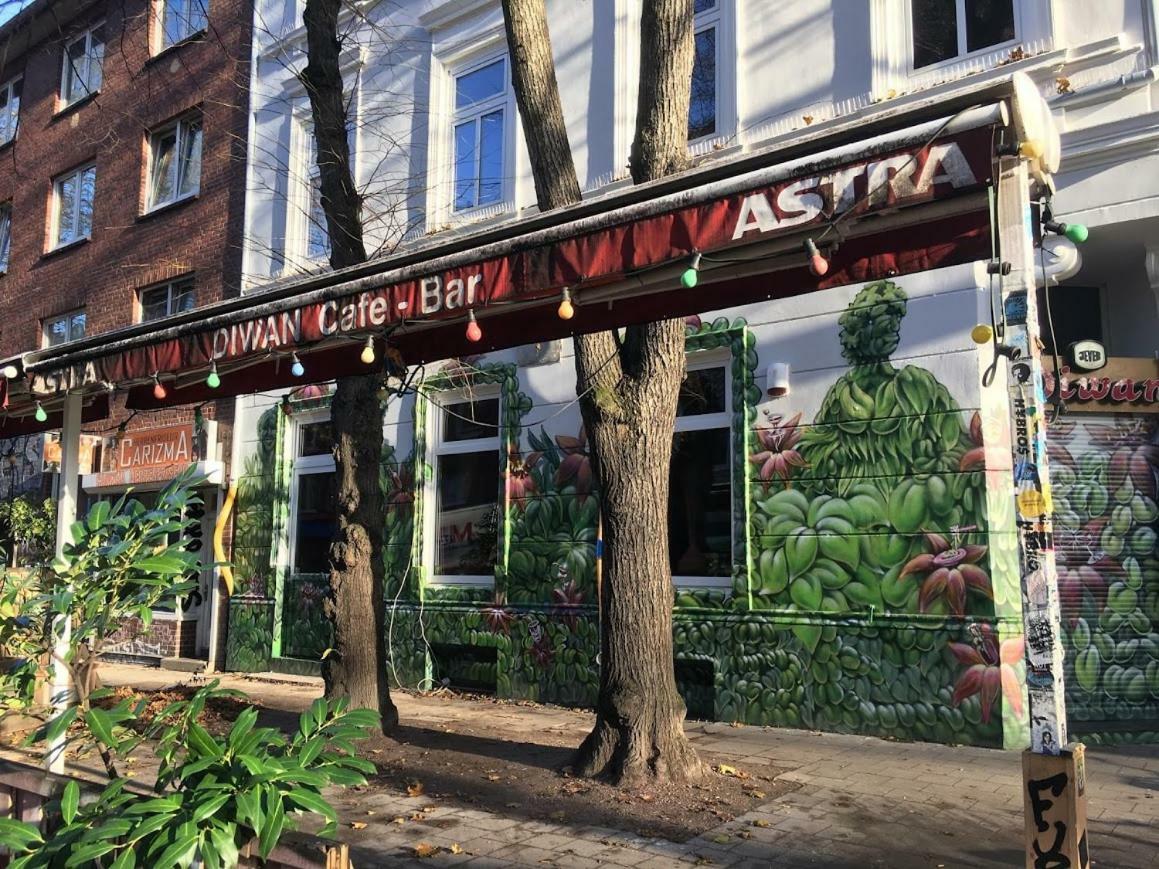 Apartment In Sternschanze Хамбург Екстериор снимка